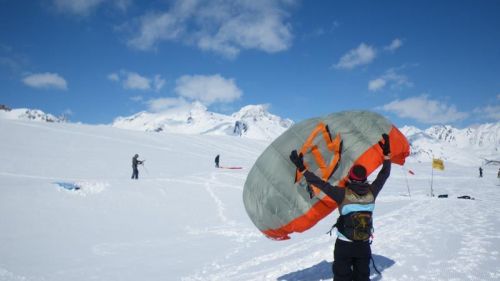 snowkiting school flymountains